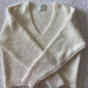 Abercrombie & Fitch V-Neck Sweater